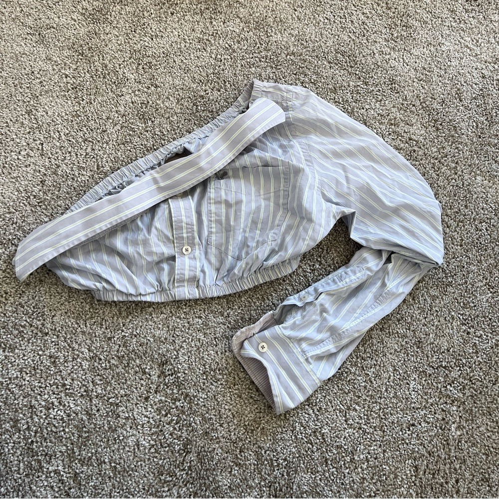 LF first of a kind one shoulder button up crop top